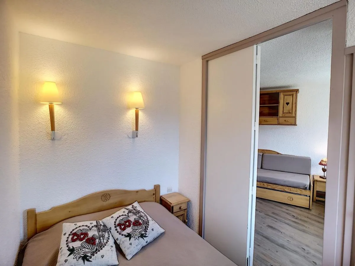 סן-מרטין-דה-בלוויל Joli 2 Pieces Renove Pour 4 Pers, Ski Aux Pieds, Expose Sud - Les Menuires, Res. Boedette D 424 - Fr-1-178-133 0*,  צרפת